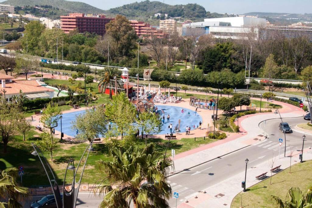 Fuengirola , Beach, Centre ,Balcony With Seaview, For 4 Persons Exterior foto